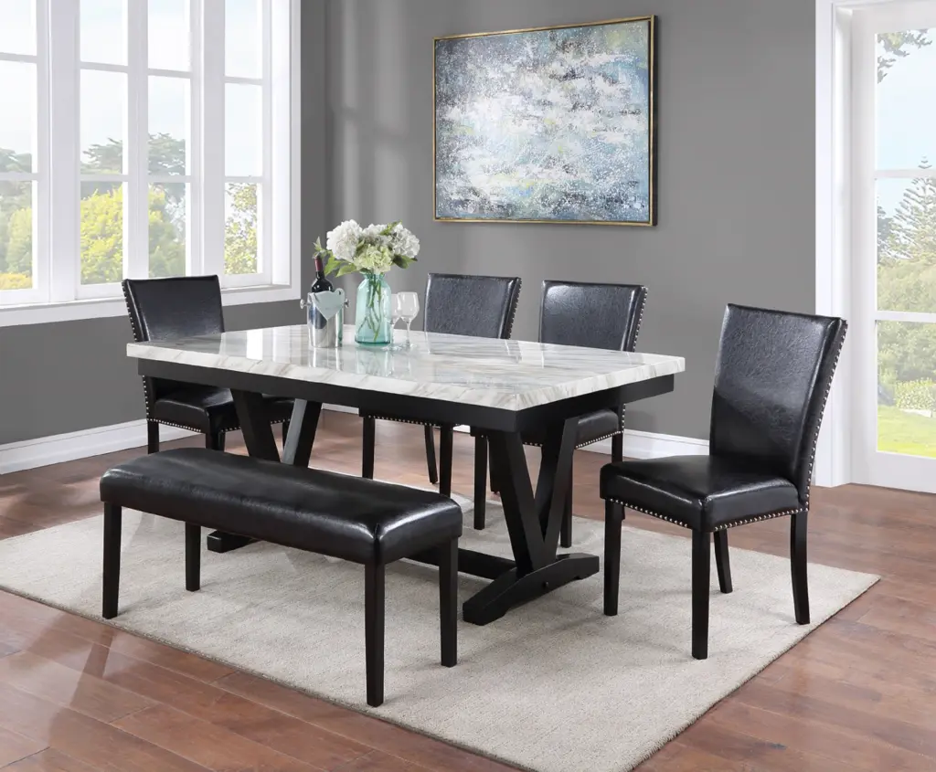 White Faux Marble and Black Finish Dining Table Set Black Faux Leather Chairs kanepe