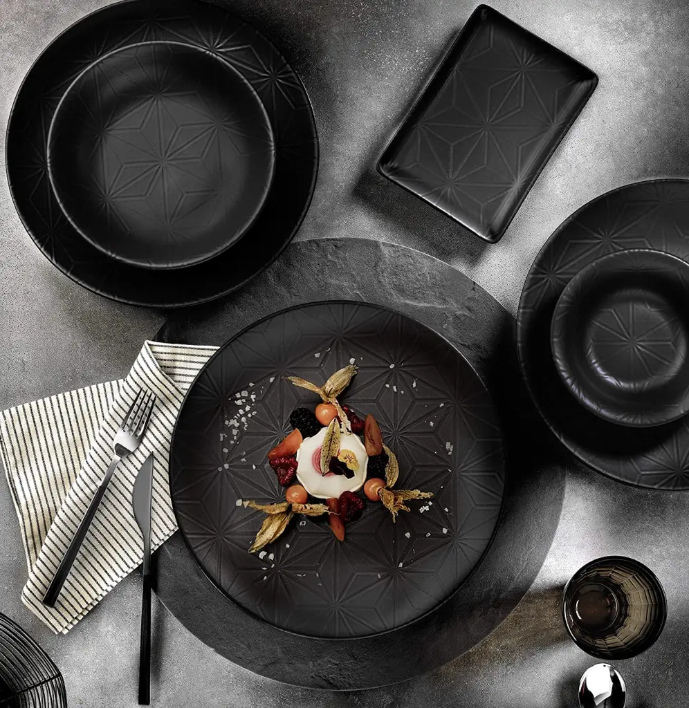 Fulya 12 Piece Black Ceramic Dinnerware Set Modern Dining furnia