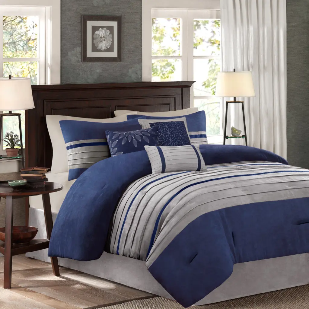 7 Piece Pieced Faux Suede Easeer Set Blue California King jla