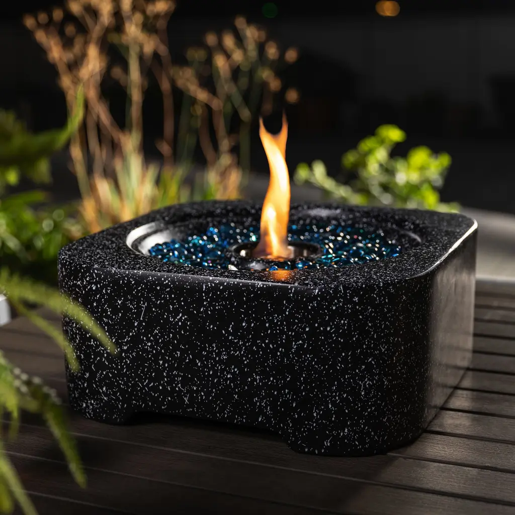 E-reader Top Fire Pit Black Concrete rnb