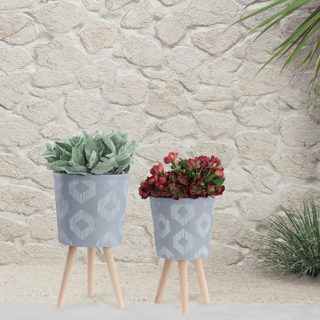 Set 2 Gray Gemstone Planters Timber Legs Indoor and Outdoor Décor homedecoraccessories