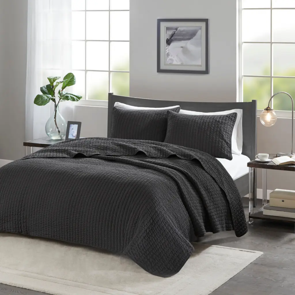 3 Piece Quilt Set Black King Size Microfiber Bedding jla