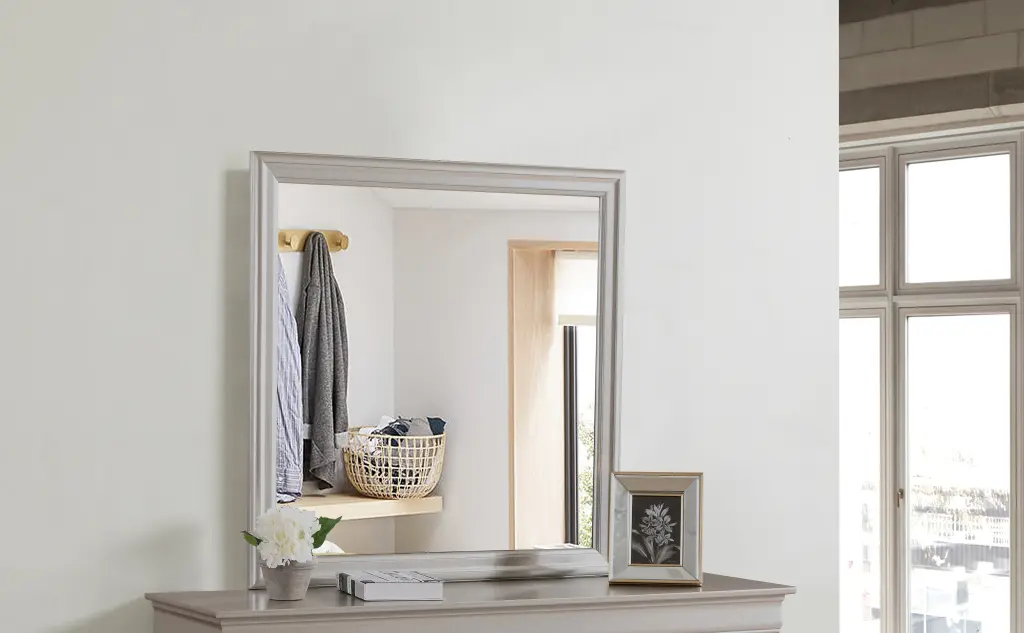 Lorana G6500 M Mirror Silver Champagne Particle Board Vanity Mirror glory furniture