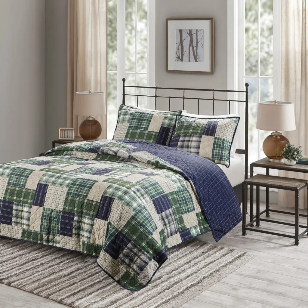 3 Piece Reversible Printed Quilt Set Green Navy Full Queen Bedding jla