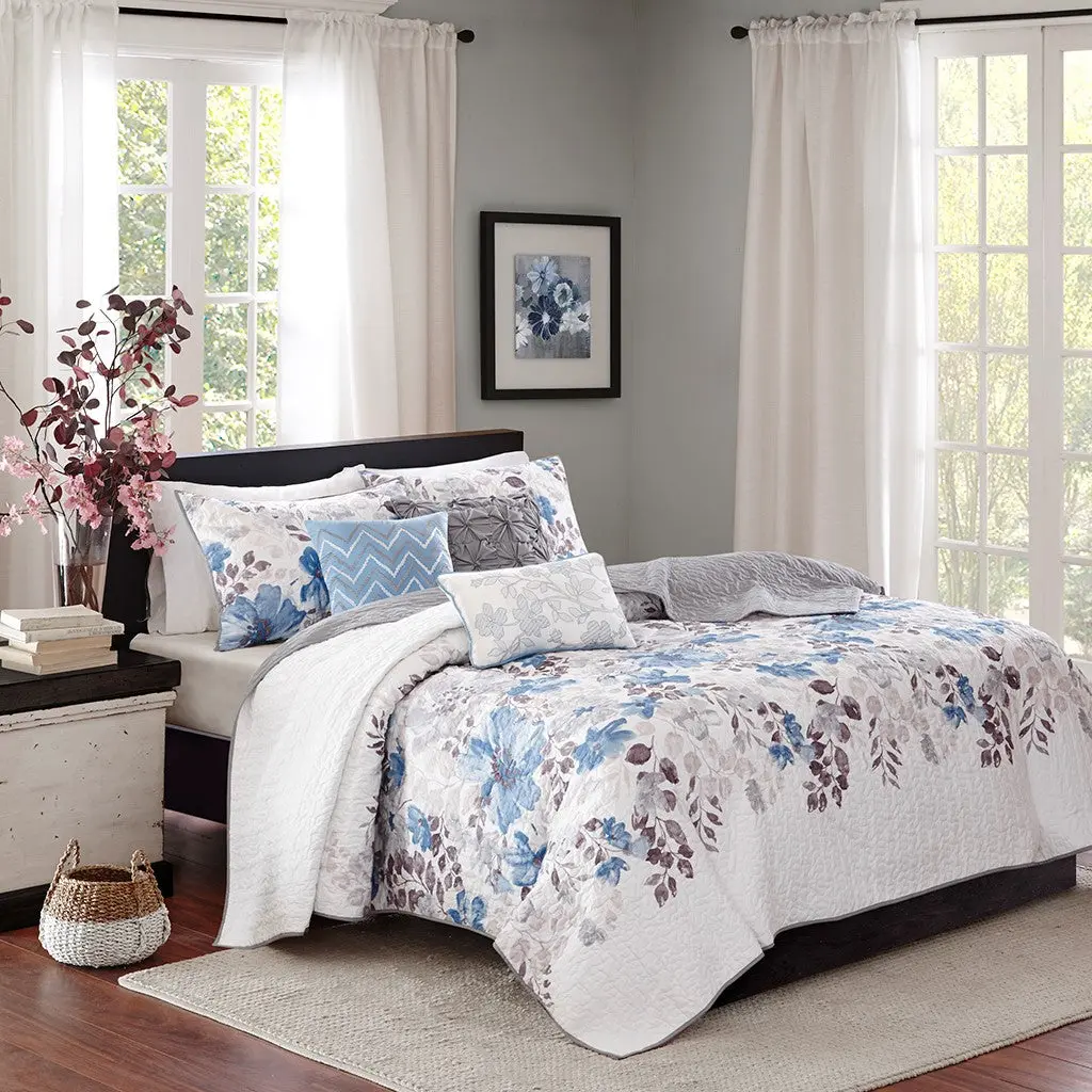 6 Piece Printed Quilt Set Throw Pillows Blue King Cal King Size jla