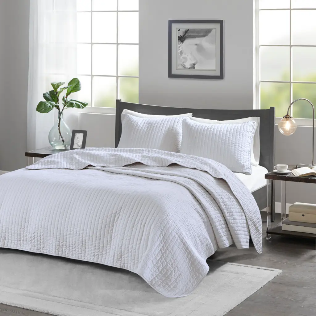 2 Piece Quilt Set White Twin Twin XL Cotton Bedding jla
