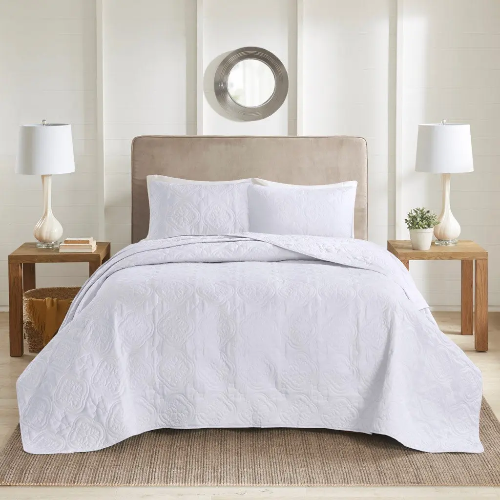 3 Piece Reversible Bedspread Set White King Cal King Polyester jla
