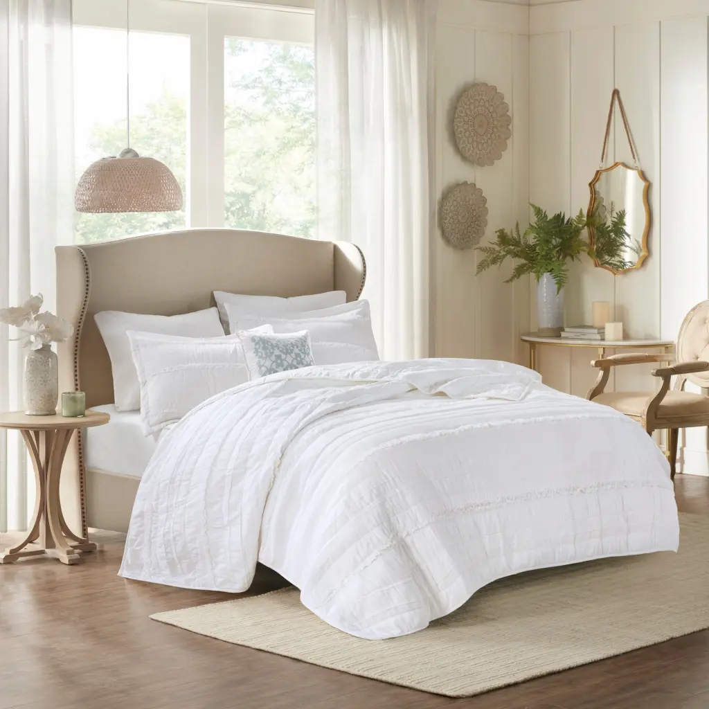 4 Piece Microfiber Reversible Ruffle Quilt Set Throw Pillow White jla