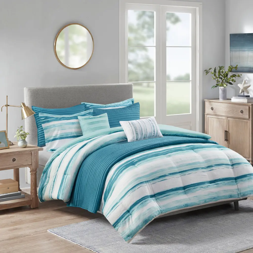 8 Piece Printed Seersucker Easeer And Quilt Set Gatherion Aqua Full Size jla