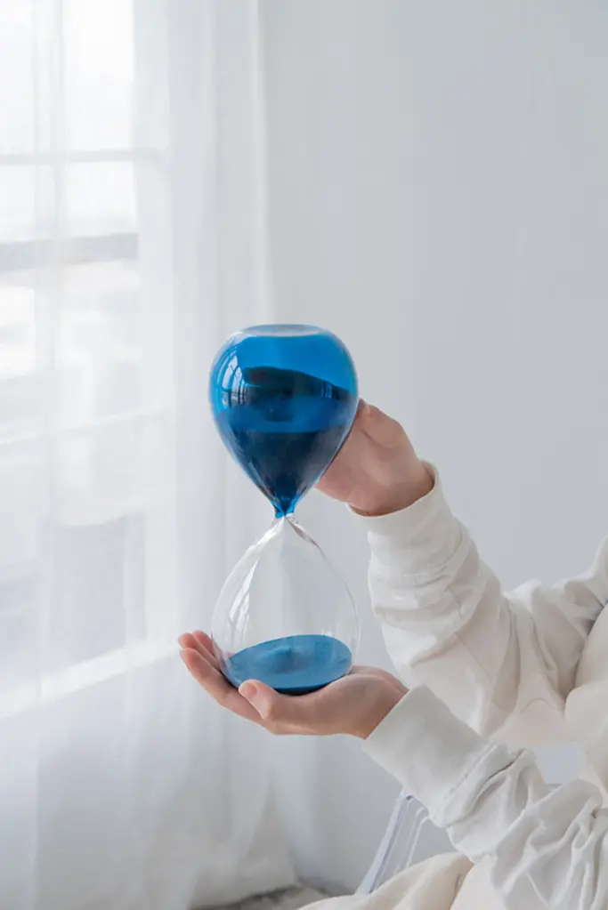 5X14 Inch Hourglass 60Min Blue Glass Sand Timer evergreen decor