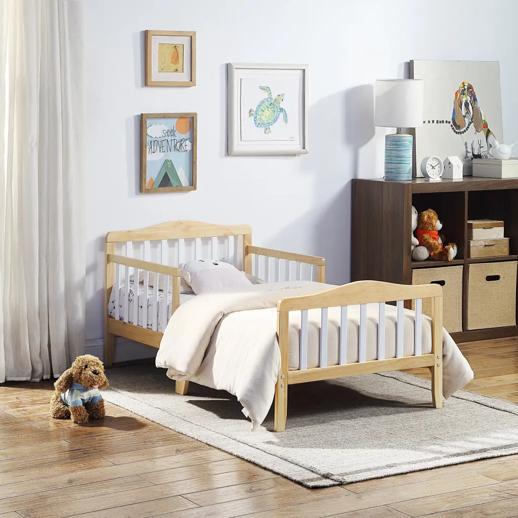 Twain Toddler Bed Natural White Solid Wood Convertible Crib simple living