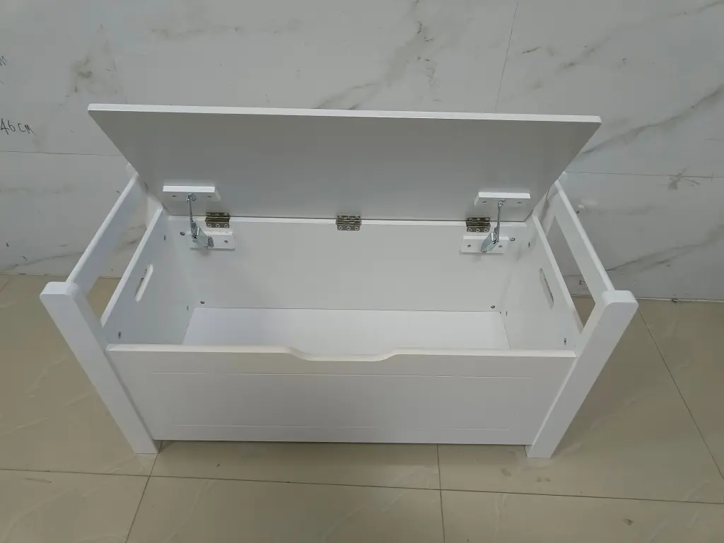 White Rubber Wood Toy Box Chest Kids Large Storage Boys and Girls moonriver