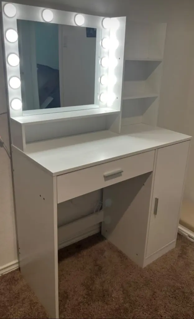 Vanity Desk Mirror & Light Large Drawer Three Level Storage Dressing Table mirrotowel